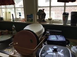 (2) large Fiesta platters