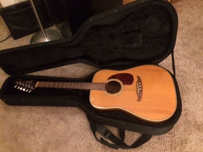 Vintage Del Mar Acoustic Guitar by Fender with case 