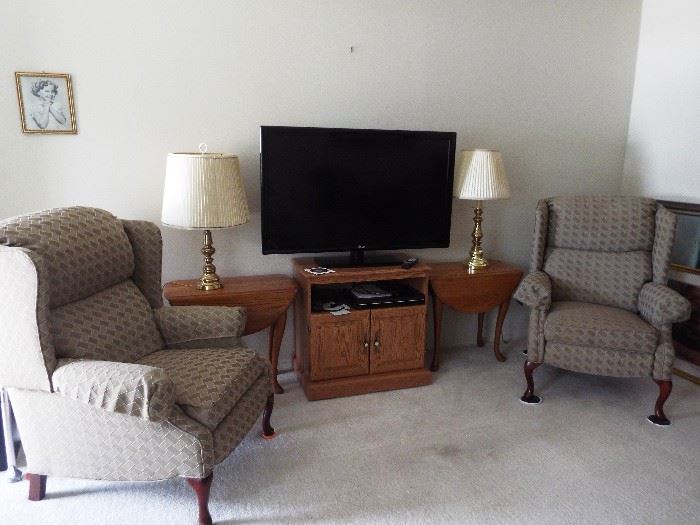Pair of recliners, oak end tables & TV stand