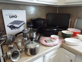Uno Waffle maker, cookware