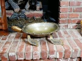 Inlaid mother of pearl on a brass turtle basin