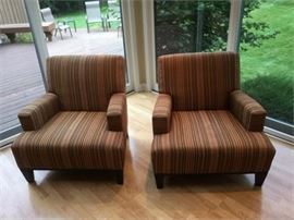 Pair of Contemporary Fitted Upholstered Chairs