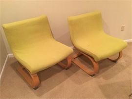 Pair of Contemporary 'Sling' Style Chairs with Fleece Covering