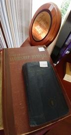 Bibles/hymnals including one from 1940s!     DINING ROOM