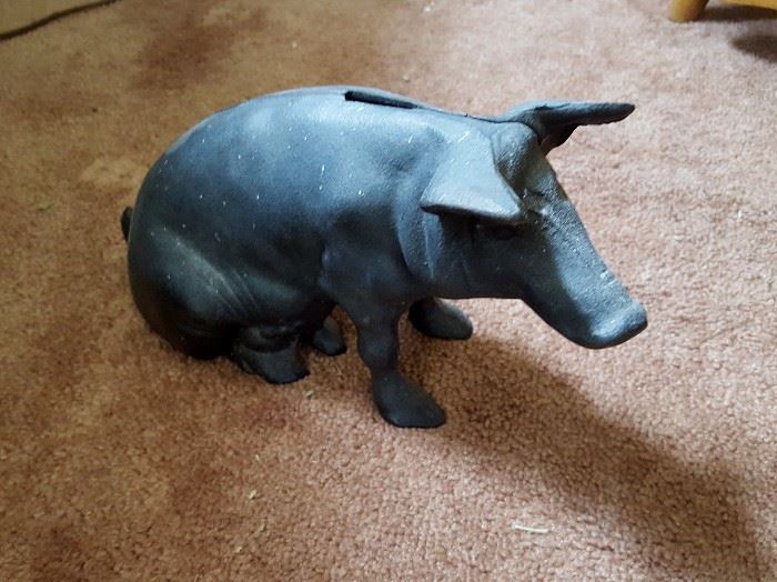 Cast iron sitting Pig Bank
