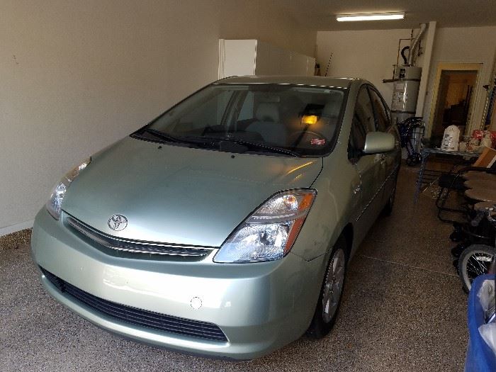 2006 Toyota Prius. Garage kept and in VERY nice condition. Have records & Title is on hand. Aprox 88K miles