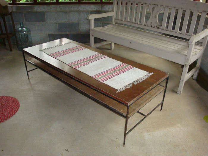 Coffee table and table cover