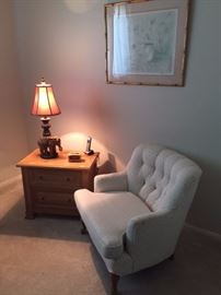 End Tables, lamps, Cushion Chairs in great condition