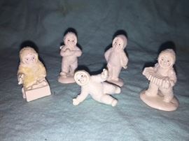 Snow babies miniatures  Dept 56