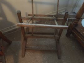 Primitive yard winder 