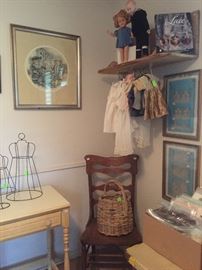 Dolls, antique doll cloths 
