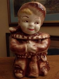 "Brush McCoy" Davy Crockett cookie jar.