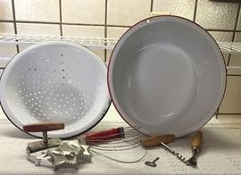 kitchen vintage ware