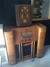 Firestone Console Radio