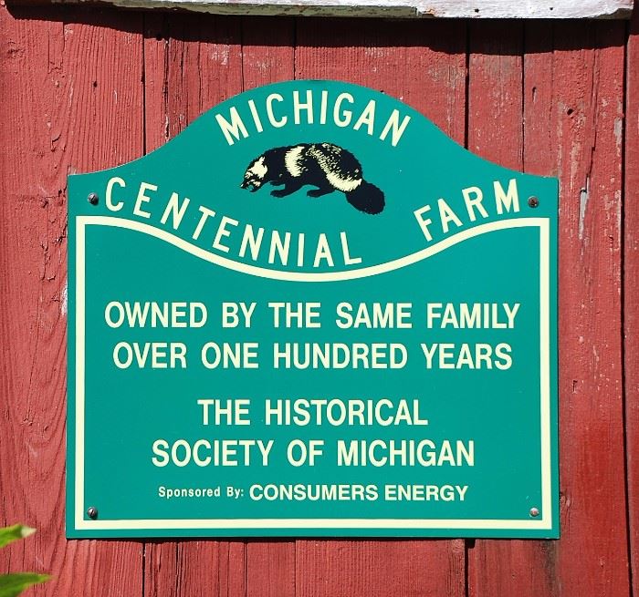 Willis' Centennial Farm Sign