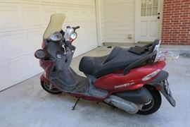 Grandvista 250 motor scooter