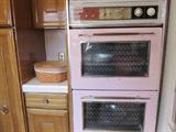 Gaffers & Sattler Vinatge Pink Oven from the 50's. Rare!