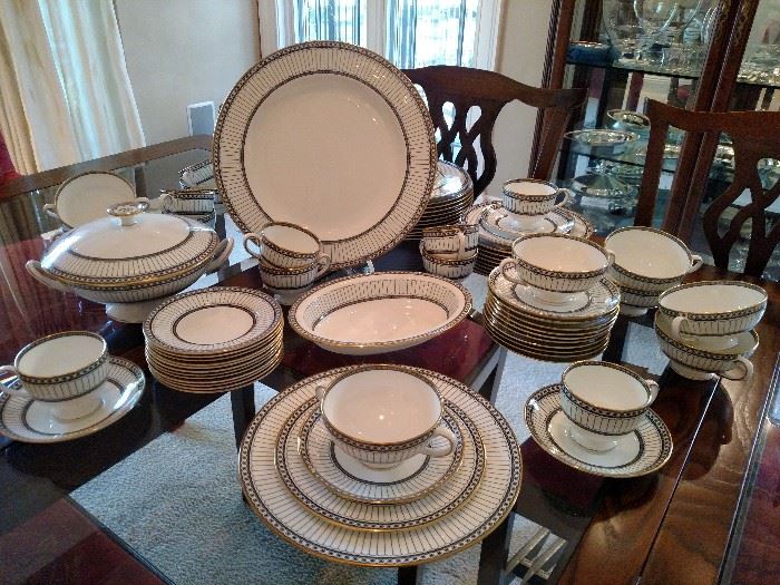 Wedgwood "Colonade" china, 85 pieces