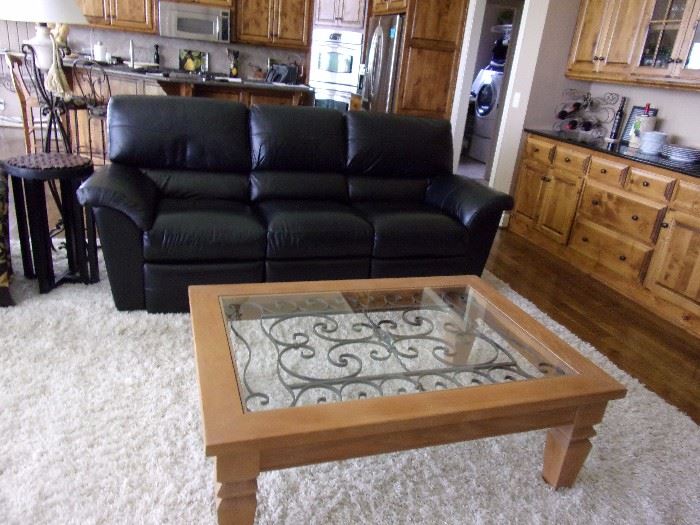 Ethan Allen Coffee and end table