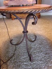 Metal rope pedestal end table with wood top