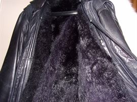 Liz Claiborne Ladies Leather Medium Leather Coat/Jacket