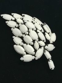 Japanned Leaf Juliana Style 