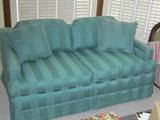 Love seat