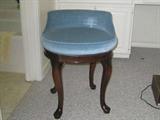 Queen Anne Vanity Stool