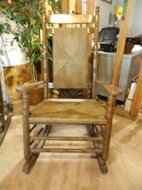 Second Vintage Rocking Chair
