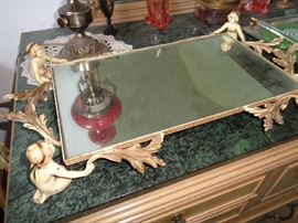 love this dresser tray