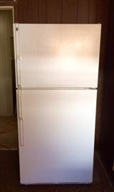 GE Refrigerator