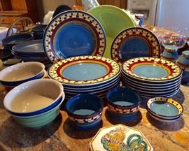 HD Designs Dinnerware