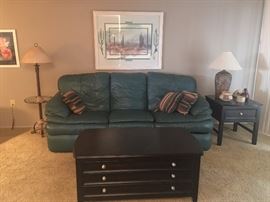 Green Dual Reclining Sofa Vignette