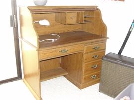 Roll Top Desk w/keys to lock. 48" L x 28" deep