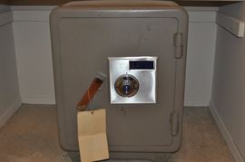 Sentry fire resistant safe