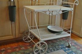 Woodard Briarwood vintage wrought iron tea cart