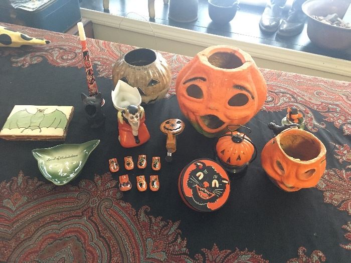 Tons of antique & vintage Halloween memorabilia