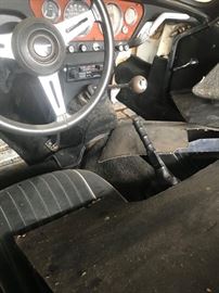 Great seats
no rust in floor