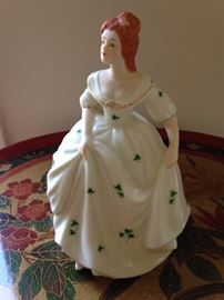Irish lady music figure