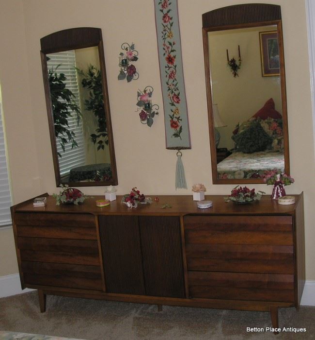 Lane Mid Century Modern Dresser with two Mirrors 74 inches wide, 18 inches deep and 30 inches high without Mirrors. Mirrors are 44 inches tall and 20 inches wide.