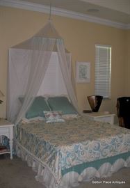 Beautiful Queen Bed with net and bedding