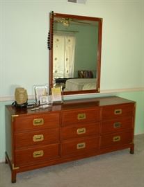 Bedroom Sets: Headboards, Nightstands, Dressers, Chest of Drawers