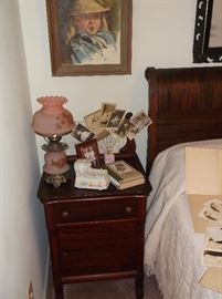 Small mahogany wash stand  w/Fenton lamp and oil on canvas of girl in straw hat