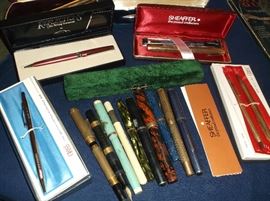 Vintage fountain pens