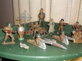 Lead toy soldiers
