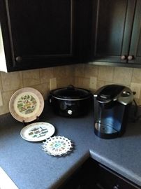 Keurig Coffee maker,  Crock pot.  Collector  plates 