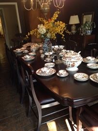 Dining table with 8 chairs; huge selections of English Spode "Indian Tree" china