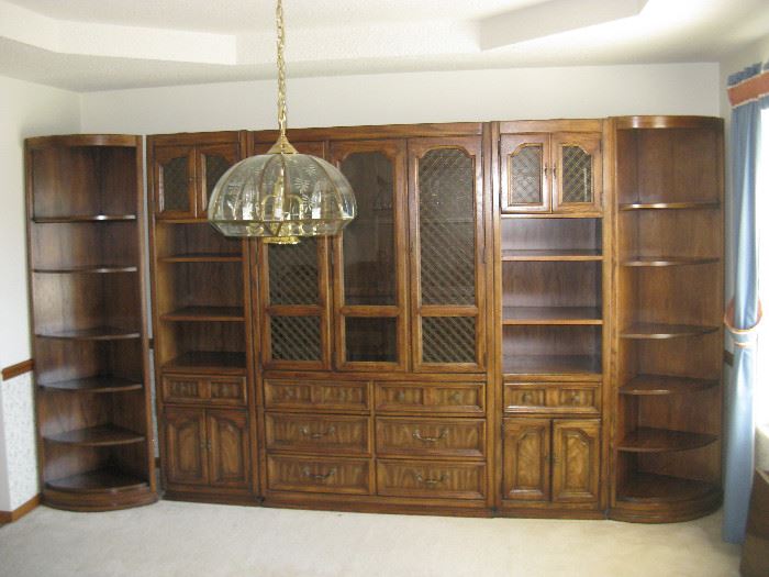 STUNNING 5 PIECE WALL DISPLAY UNIT - IS SEPARATED BY 2 CORNER END DISPLAY SHELVES / 2 BOOK CASE DISPLAY SHELVES/CENTER CHINA CABINET - PRICED INDIVIDUALLY