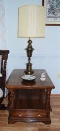 11 MR End Table and Lamp