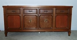 23 BR Console Record Player